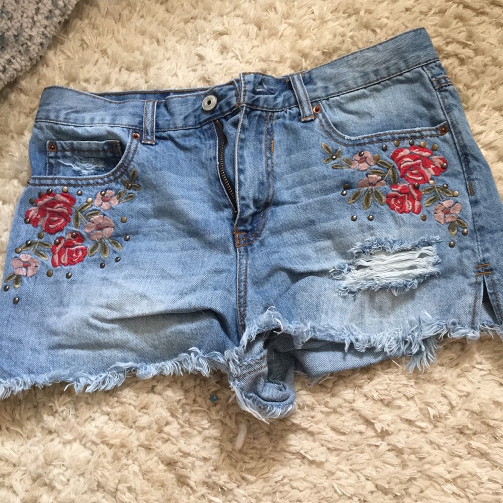 Vintage high rise shorts